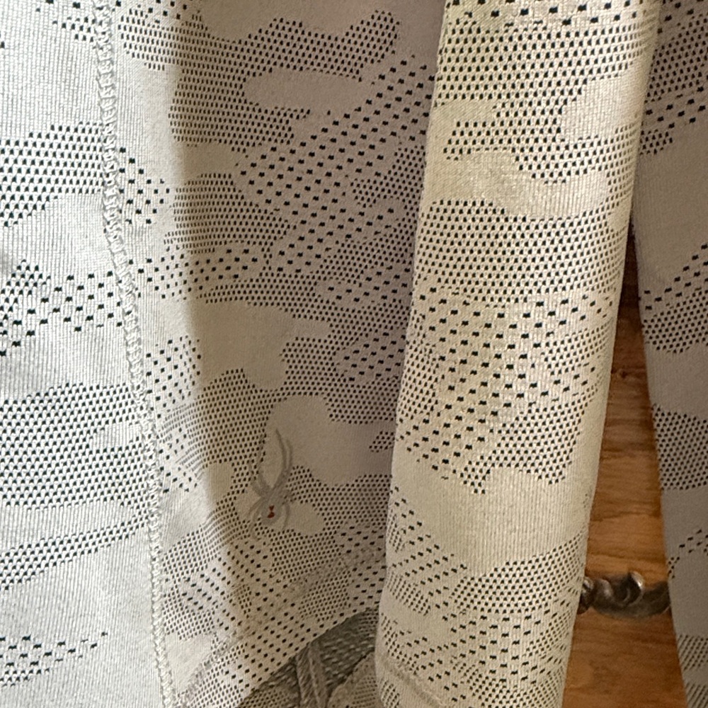 Spyder Active Gray Camo Quarter Zip Top Ladies XXL/TTG EUC - Picture 4 of 5